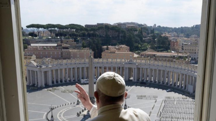 Papa Francisc se recuperează și ar putea reveni la Vatican „în câteva zile”