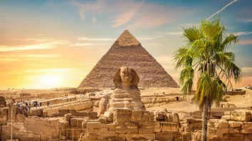 Misterul Piramidelor din Giza se adâncește: Cercetătorii au descoperit structuri subterane uriașe, de două ori mai mari decât Turnul Eiffel, extinse pe 2 kilometri