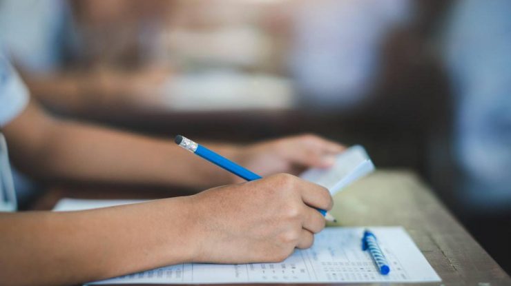 Pentru prima dată, testarea PISA va include și evaluarea competențelor la Limba engleză și cele digitale