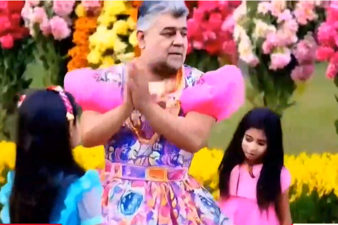 VIDEO. Politicienii români sunt din nou „victimele” Inteligenței Artificiale: Iohannis adapă vaca, Ciolacu e prințesă, Călin Georgescu e mare magnat într-un palat de aur, iar Șoșoacă se unduiește pe ritmuri orientale