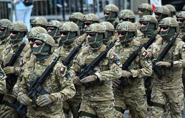 Armata poloneză are provizii pentru a rezista unui atac doar două săptămâni. Ce semnal de alarmă trage șeful Biroului Național de Securitate