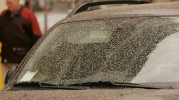 Un nou val de praf saharian vine peste România începând de azi. Fenomenul va fi mai intens marți