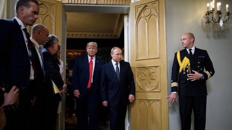 Trump spune că a avut discuții productive cu Putin: „Există o șansă foarte bună ca acest război oribil și sângeros să se încheie în sfârșit”