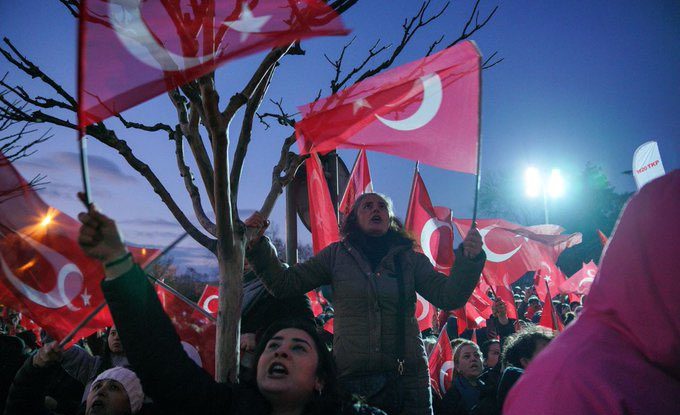 Protestele din Turcia continuă. 1.133 de persoane au fost arestate. Erdogan cere ca manifestațiile să înceteze