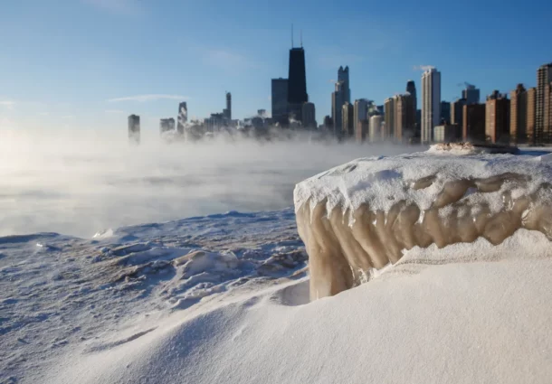 Antarctica și Arctica pierd gheață mai repede ca niciodată. Vortexul polar ar putea aduce frig în Europa și SUA la final de martie