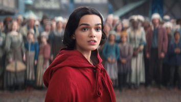 Filmul Disney „Albă ca Zăpada”, versiunea live-action, ocupă primul loc în box office, în ciuda recenziilor negative