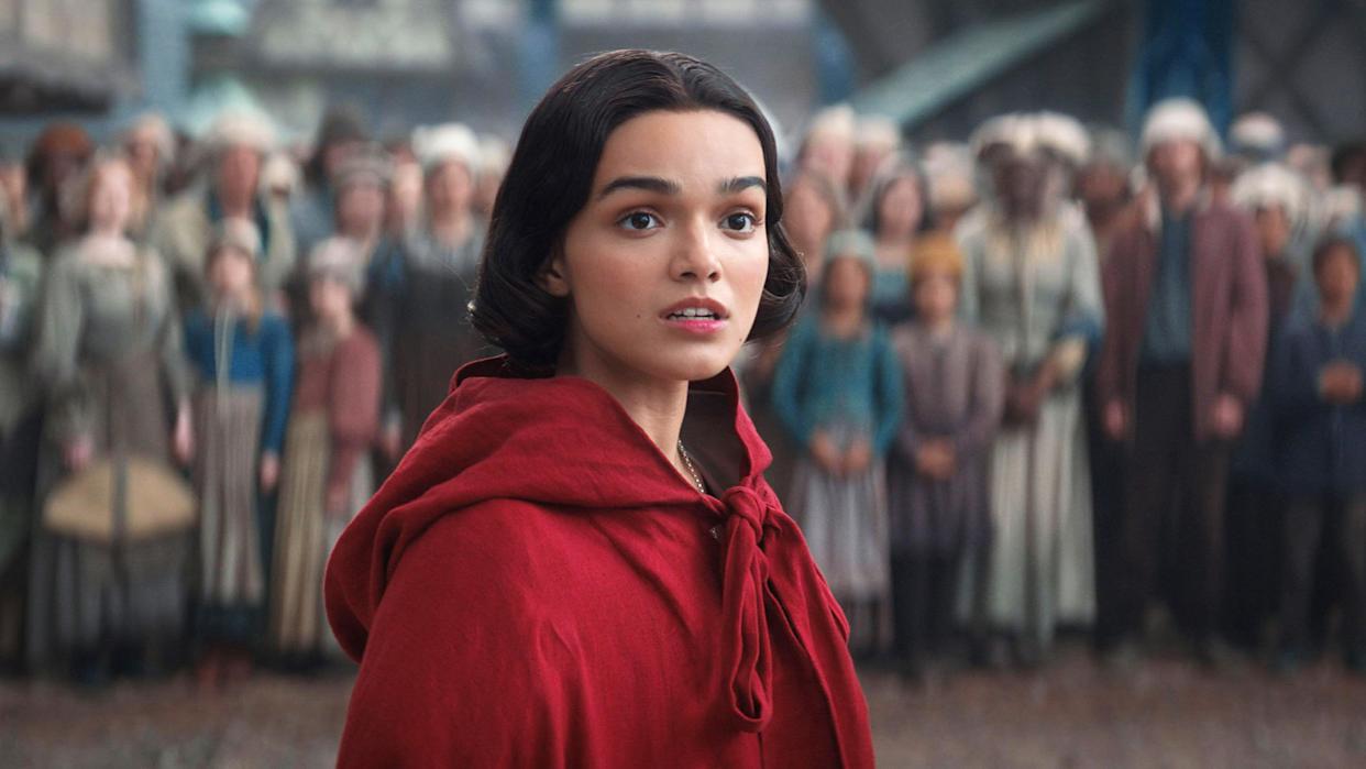 Filmul Disney „Albă ca Zăpada”, versiunea live-action, ocupă primul loc în box office, în ciuda recenziilor negative