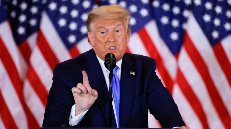 Jaguar Land Rover suspendă toate livrările de maşini către Statele Unite, ca răspuns la tarifele impuse de Trump