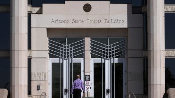 Un american a folosit un avatar A.I. ca avocat într-un proces. Dewald se apără: „Nu voiam să par incompetent”