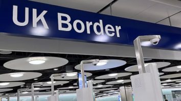 Marea Britanie impune un permis electronic pentru turiștii europeni