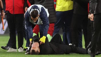 Jose Mourinho l-a „ciupit” de nas pe antrenorul lui Galatasaray după ce echipa sa a fost eliminată din Cupa Turciei