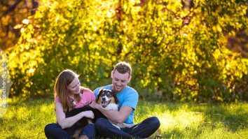 Un animal de companie aduce fericirea sumei de 80.000$. România e pe primul loc la capitolul familiilor care au un câine sau o pisică