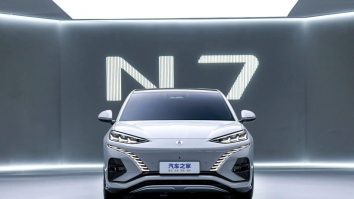 BYD lansează marca premium Denza în Europa, pentru a susţine extinderea regională. La ce prețuri vor ajunge vehiculele