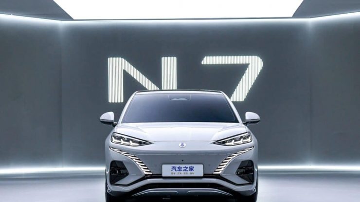 BYD lansează marca premium Denza în Europa, pentru a susţine extinderea regională. La ce prețuri vor ajunge vehiculele