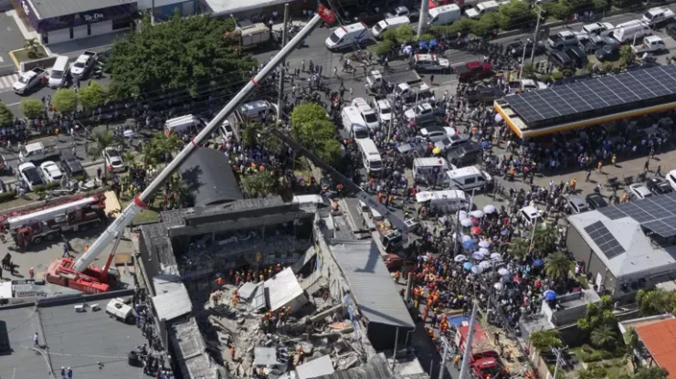 98 de persoane au murit și peste 150 au fost rănite după ce acoperișul unui club din Republica Dominicană s-a prăbușit