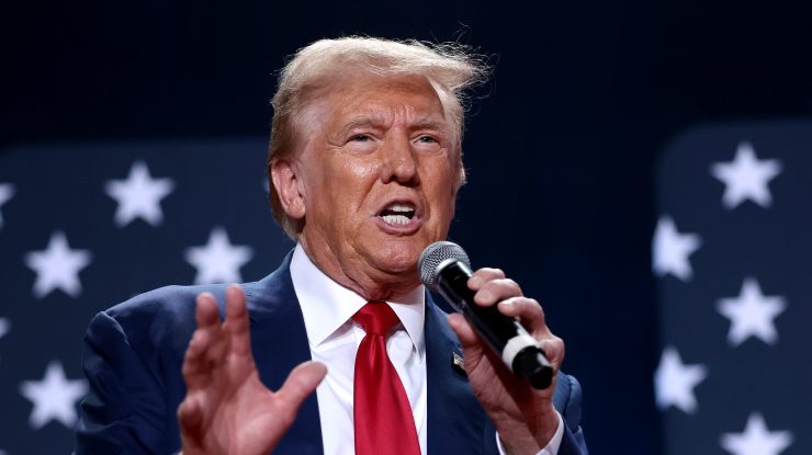 SONDAJ. Americanii se tem de recesiune: Doar 37% dintre ei aprobă modul în care Președintele Trump gestionează economia SUA