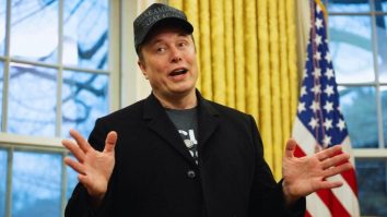 SONDAJ. SUA și-au pierdut încrederea în Musk. Doar 35% dintre americani aprobă gestionarea activității miliardarului în administrația Trump