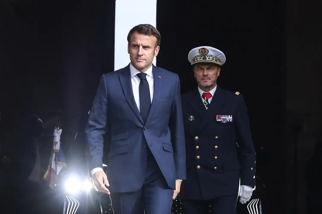 Macron solicită „acțiuni puternice” împotriva Rusiei dacă va continua să refuze pacea și să atace zonele civile: „E nevoie de o încetare a focului cât mai curând”