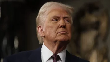 Aduce războiul tarifar al lui Trump o criză economică în România? Cristian Hostiuc: „O să aflăm când ne va ajunge cuțitul la os”