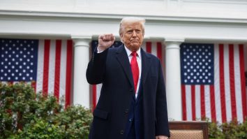 Tarifele impuse de Donald Trump nu au logică. Cine câștigă și cine pierde „Războiul taxelor”