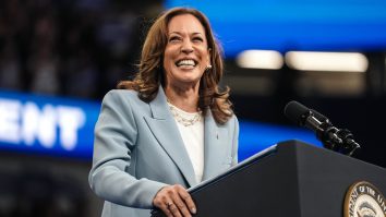 Kamala Harris va ataca politicile lui Trump și amenințările la adresa instituțiilor, într-un discurs care marchează revenirea ei pe scena națională