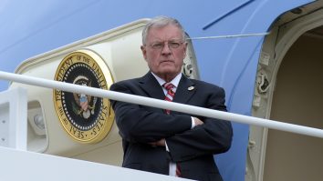 Keith Kellogg a sugerat că Ucraina ar putea fi împărțită ca Berlinul după Al Doilea Război Mondial. Ce a discutat cu Vladimir Putin