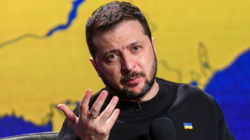 Zelenski: „Sunt 34 de zile de când Rusia ignoră acordul de încetare a focului. Putin este concentrat pe continuarea războiului”