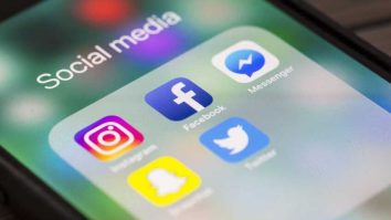 Meta ia măsuri împotriva conținutului spam și abuzului de hashtag-uri pe Facebook. Cum vor fi afectate conturile