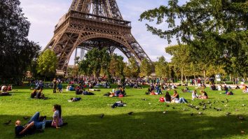 Vara se întoarce pentru minivacanța de 1 Mai. Ce temperaturi te așteaptă în România și Europa