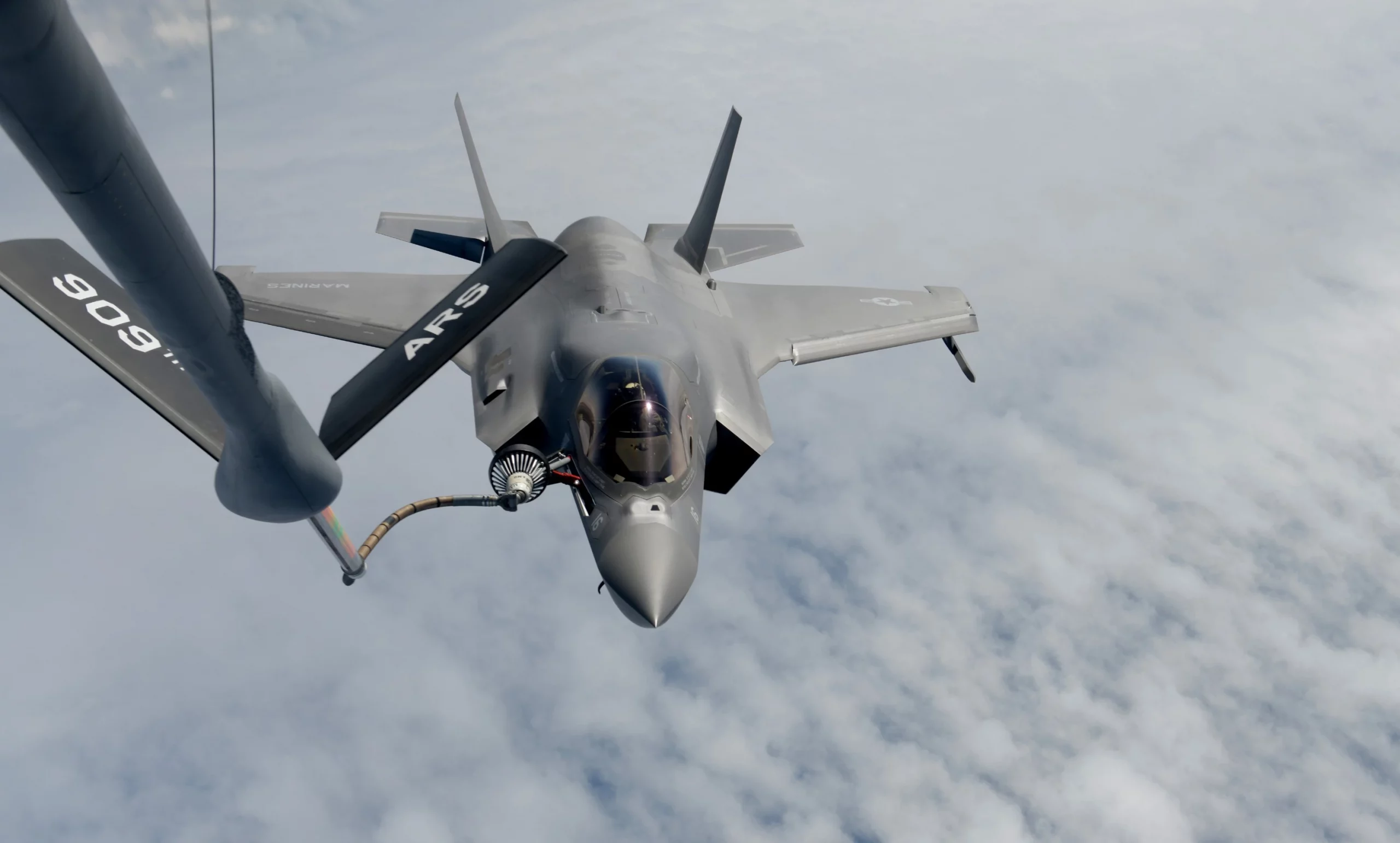 România cumpără 32 de avioane F-35 pentru 6,5 miliarde de euro, în ciuda tarifelor lui Trump