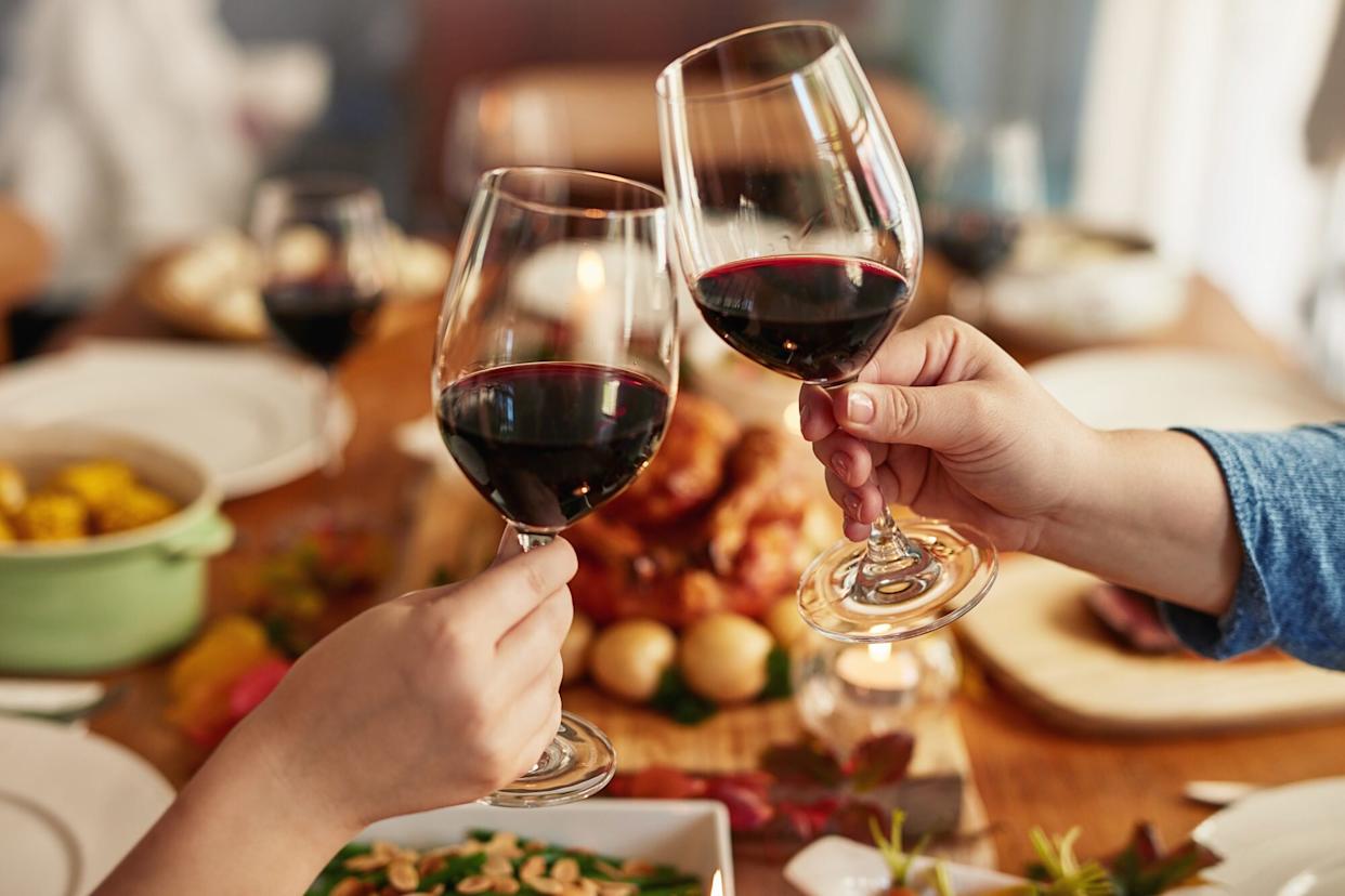Ce vin alegi pentru masa de Paște? Cosmin Tudoran, somelier:„Vei avea nevoie de un vin dulce… care să fie mai dulce decât desertul”