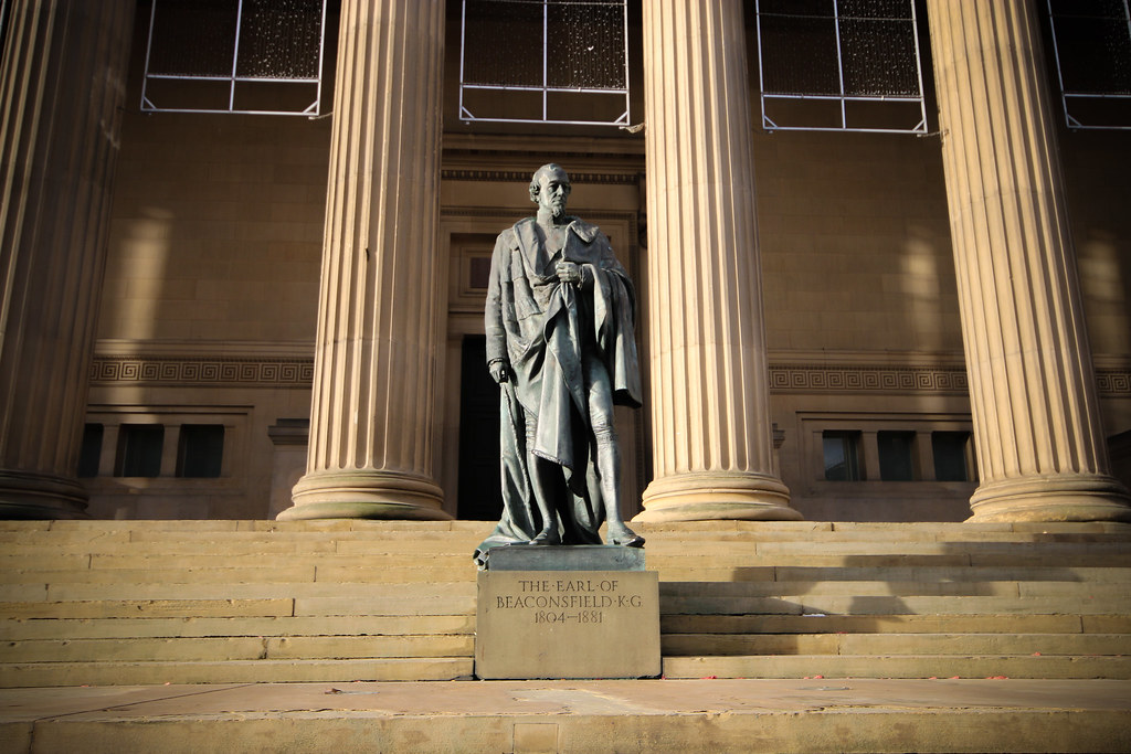 Al patrulea fel de minciuni