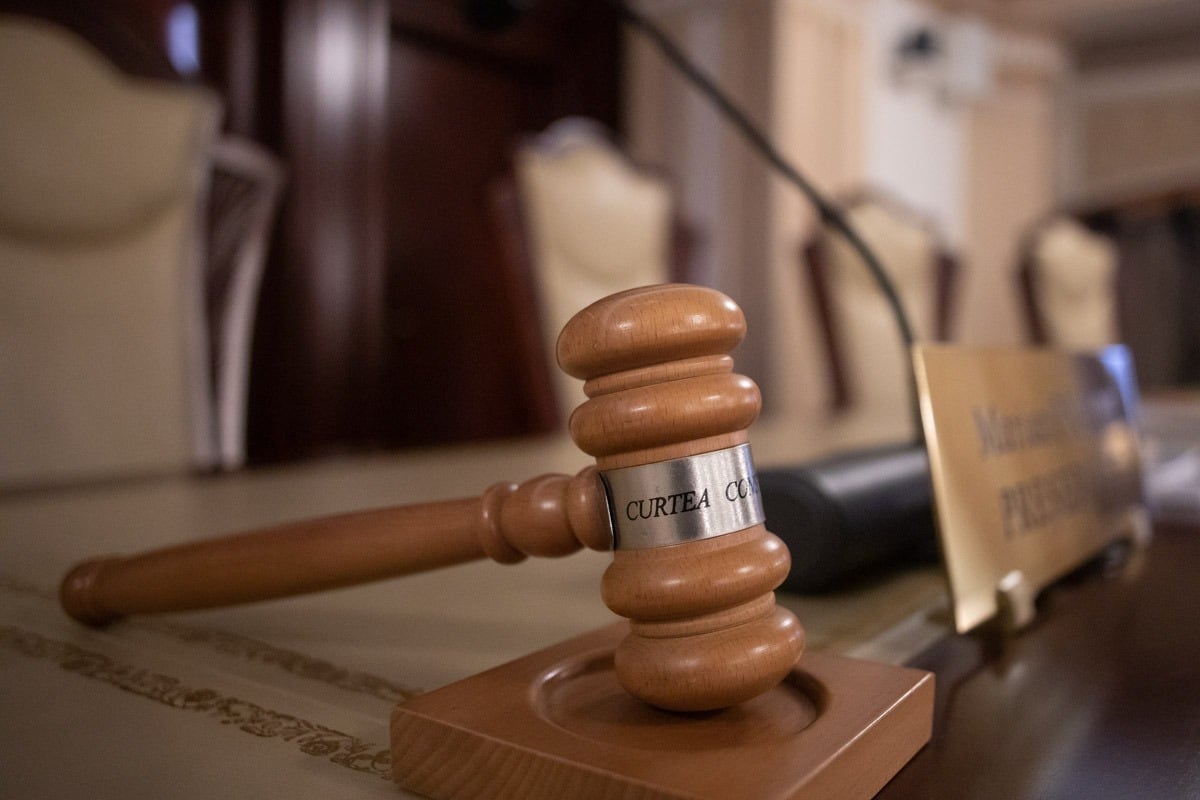 Curtea de Apel București amână decizia privind contestațiile depuse împotriva numirii judecătorilor Dacian Dragoș și Mihai Busuioc la CCR. Tot pe 16 ianuarie, CCR ar urma să decidă și asupra pensiilor magistraților