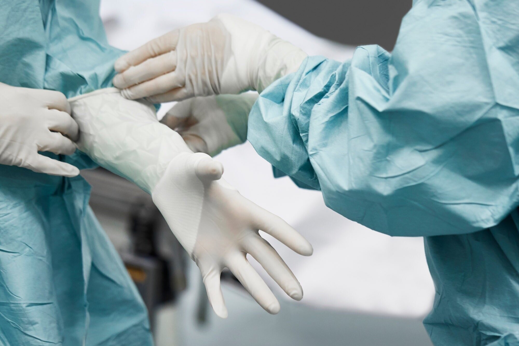 Medicina este un exemplu al sacrificiului. Adrian Marinescu: „Un medic ar trebui să plece la drum cu convingerea că va exista sacrificiu”