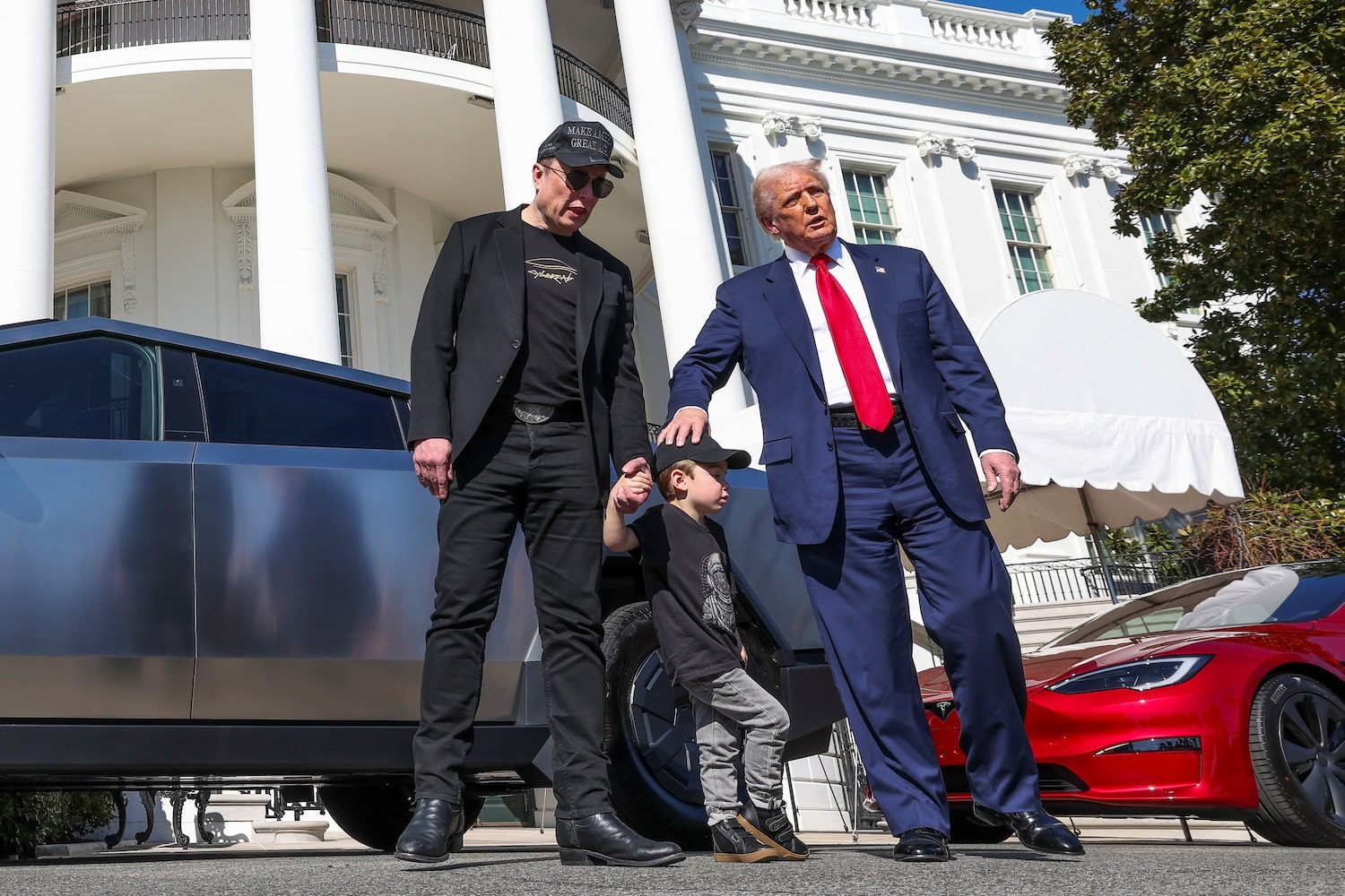 Casa Albă anunță că Musk va părăsi DOGE doar atunci când „își va duce misiunea la bun sfârșit”