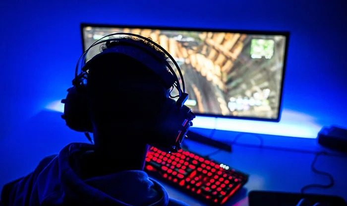Ştiai că România are aproape opt milioane de gameri, dintre care peste 40% sunt Gen Z? Generaţia ta preferă PC-ul şi consola pentru gaming şi petrece peste patru ore pe zi în jocuri