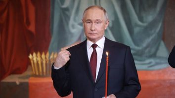 Marea Britanie și Italia îl îndeamnă pe Putin să accepte încetarea totală a focului în Ucraina: „Să pună capăt invaziei sale oribile”