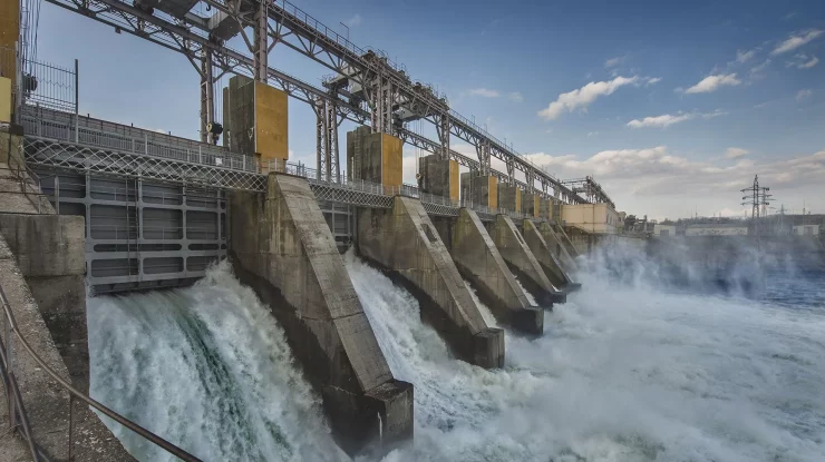 Găsirea unui CEO la Hidroelectrica, cea mai puternică firmă de Energie a României, devine misiune imposibilă. Cine sunt cei care au respins candidații şi cine s-a ocupat de acest proces