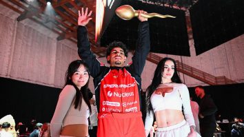 Prima „cursă a spermei” din lume a avut loc în Los Angeles. Tristan Milker a plecat acasă cu un premiu de 10.000 de dolari