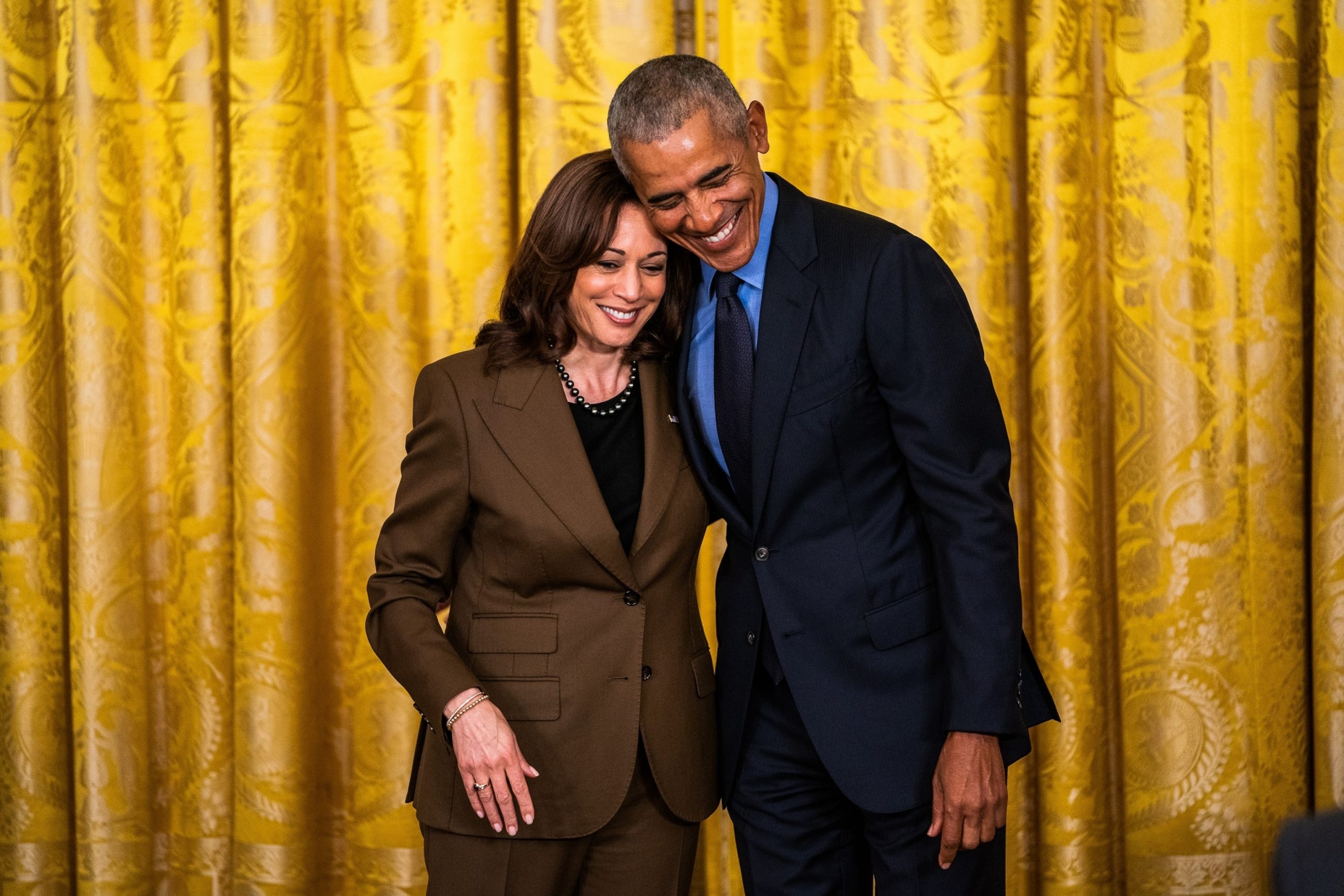 Barack Obama și Kamala Harris au criticat public acțiunile recente ale Administrației Trump. Ce au transmis cei doi democrați