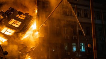 Rusia a lansat un atac masiv cu drone asupra orașului Odesa. Au fost avariate clădiri, infrastructură civilă și o instituție de învățământ