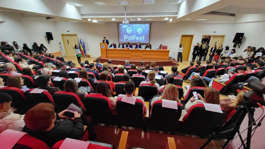 A început PoliFEST 2025. Gabriel Petrea, director general adjunct Politehnica București: „Dacă suntem pasionați de tehnologie, vom găsi un loc de muncă”