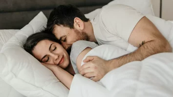 Sexul e cheia unui somn mai eficient și a unei zile mai productive. Ce arată studiile