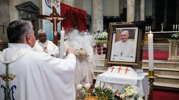 Cererea pentru zborurile către Roma a crescut cu 348% în săptămâna 21–27 aprilie 2025