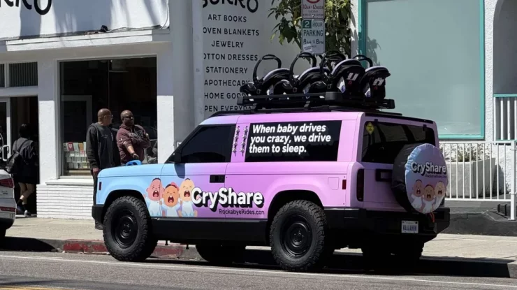 Slate Auto lansează o mașină electrică care își schimbă forma. Modelul „Blank Slate” va costa 25.000 de dolari