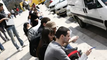 România e pe locul 1 în Europa la numărul de tineri șomeri. Românii vor echilibru, dar evită efortul și intrarea pe piața muncii