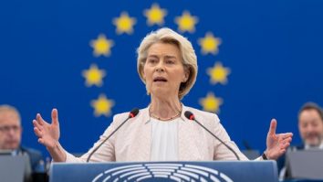 Ursula von der Leyen critică dur Administrația Trump pentru războiul tarifar: „Nu ne invadăm vecinii și nu îi pedepsim. Întreaga lume va suferi”