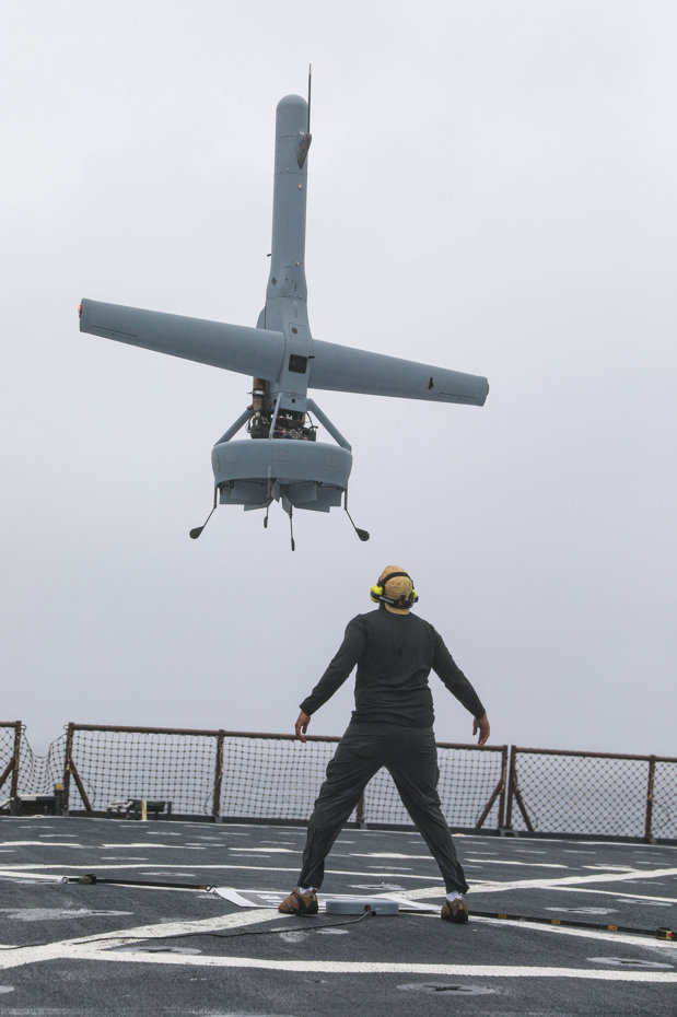 România va produce drone militare în parteneriat cu o companie americană, la uzina Carfil din Brașov. „Cuda” și „Sirin” sunt primele drone militare pe care le va produce România