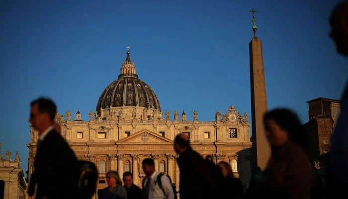 Vaticanul va întrerupe semnalul telefonic în interiorul orașului-stat pe timpul Conclavului în vederea alegerii unui nou Papă