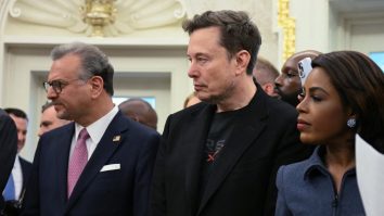 Elon Musk își încheie „mandatul” în Administrația Statelor Unite cu un mesaj critic la adresa lui Trump